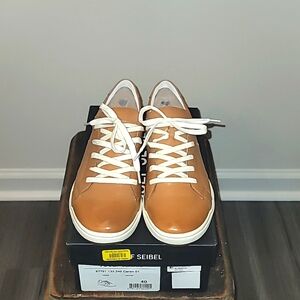 JOSEF SEIBEL Caren size 40